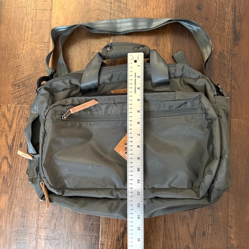 BROOKLYN INDUSTRIES convertible backpack/briefcase, unisex - Picture 14 of 15